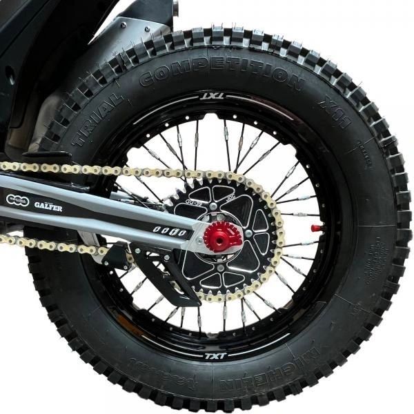 JITSIE – Catena Regina 520 EB-ORO | Favro Moto JITSIE – Catena Regina 520 EB-ORO | Favro Moto