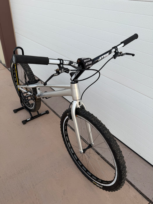 Jitsie 26" Varial 1085 HS/HS Race USED
