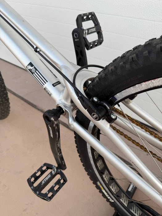 Jitsie 26" Varial 1085 HS/HS Race USED