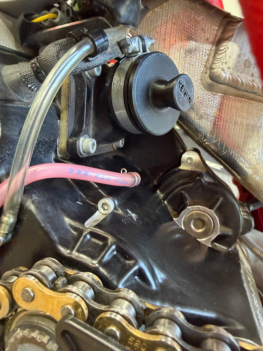 Keihin Intake and Carb Plugs