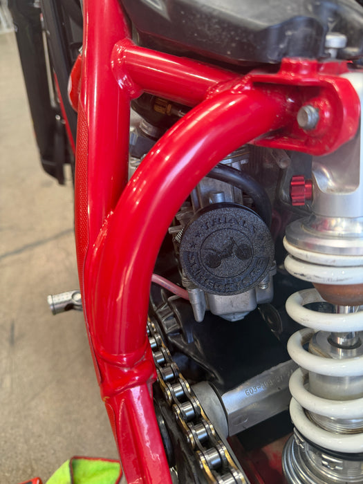 Keihin Intake and Carb Plugs