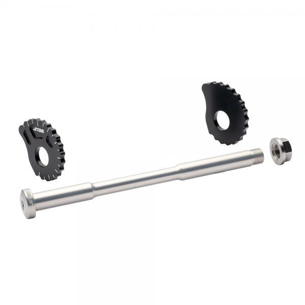 Rear Axle Beta Evo 17mm with Snails and Nut
