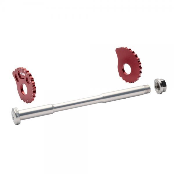 Rear Axle Beta Evo 17mm with Snails and Nut