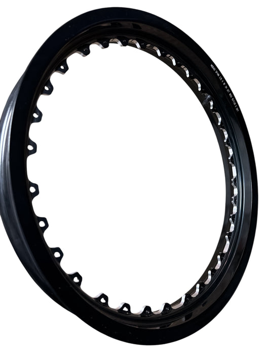 Rim 32 Hole Rear Black Machined