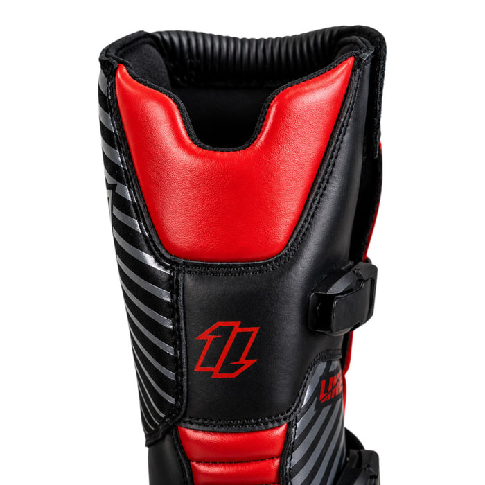 Tr1al Line Boot Red