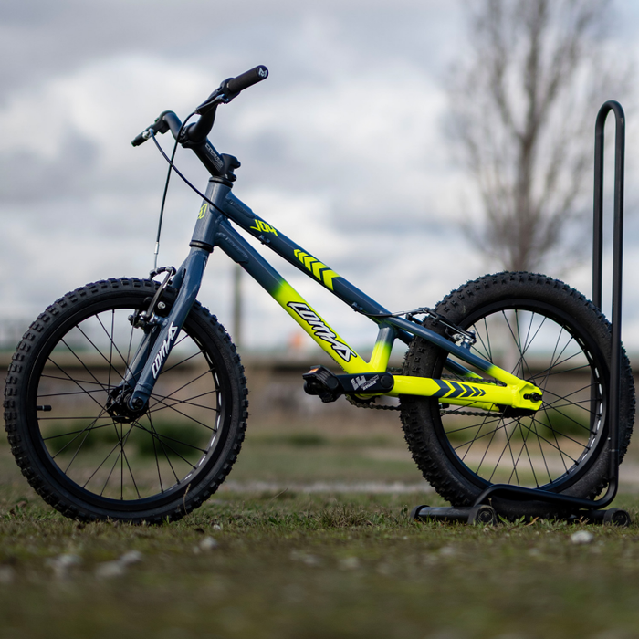 Comas Joy 18"