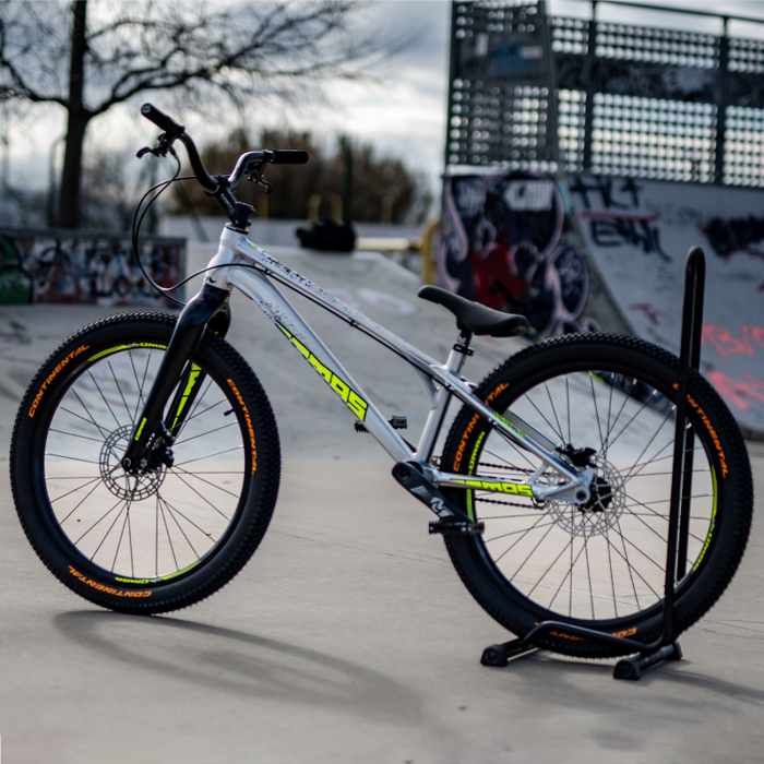 Comas Kala Street 24"